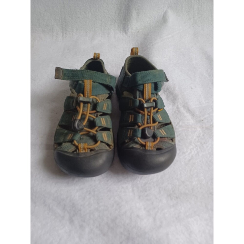 Keen Sandals Big Kids Size 1 US Water Hiking Shoes Unisex Green Yellow Venice H2